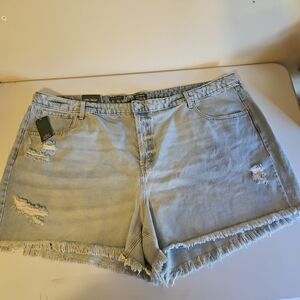 Wild Fable Super High Rise Cutoff Shorts Medium Wash Denim Shorts‎ Size 28
